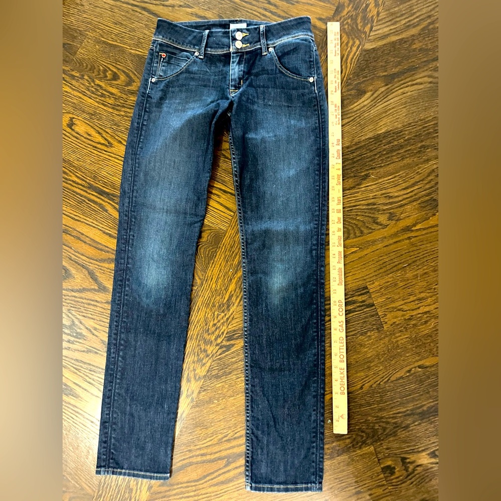 Hudson woman’s low rise skinny 27 blue jeans detail pocket Stretch dark denim
